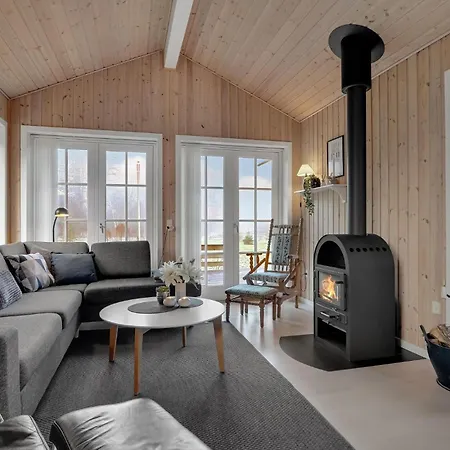 Three-bedroom In Logstor Nyaraló Løgstør